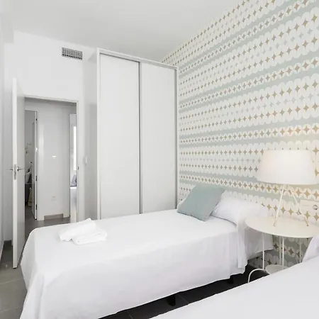Hi Room - Smart Apartments - He 2 Grenade Extérieur photo